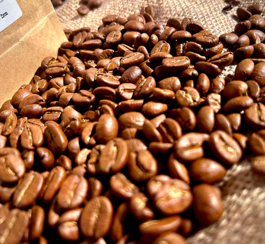 Kenya Medium Roast Whole Bean — Smooth, Bright & Fruity